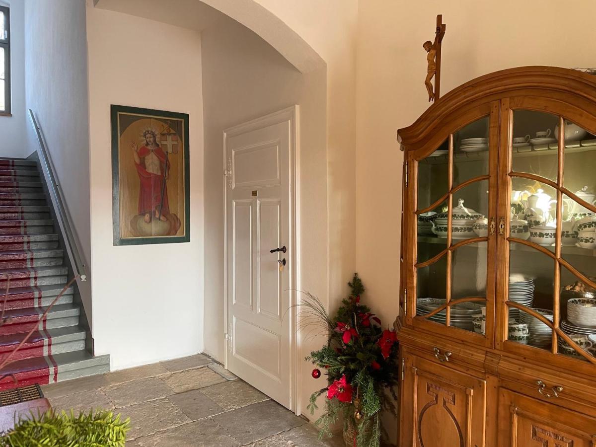 Altes Pfarrhaus Apartment Papstdorf Luaran gambar