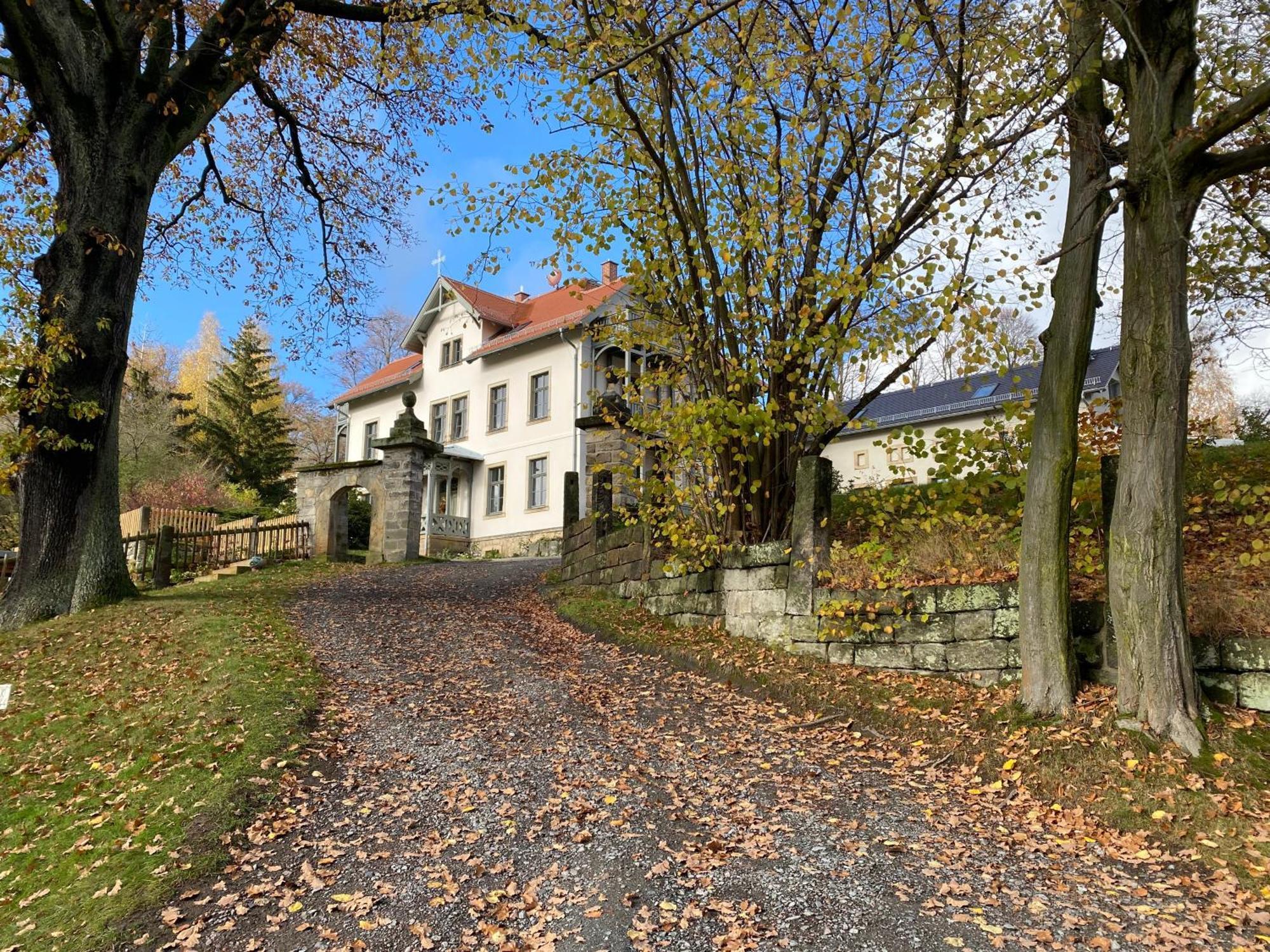 Altes Pfarrhaus Apartment Papstdorf Luaran gambar